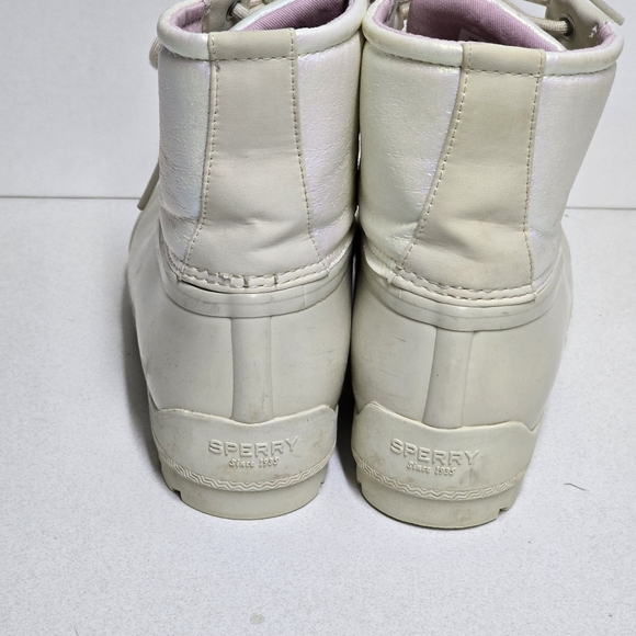 Girls Sperry lace up duck boot cream size 4 - Picture 7 of 16